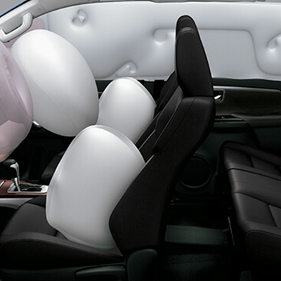 Airbags 
 La Fortuner viene equipada con hasta 7 bolsas de aire, brindando un extraordinario nivel de seguridad pasiva. Aibargs piloto, copiloto, rodilla (solo piloto), laterales frontales, cortinas frontales y posteriores.